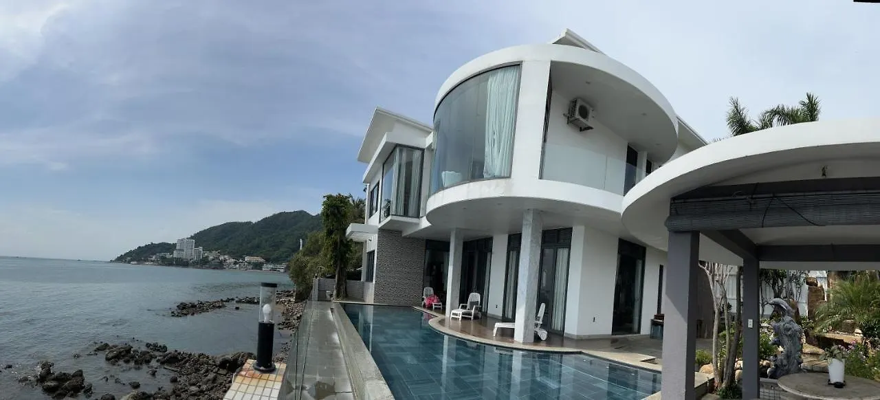 Nancy Tran Grand Strip Vung Tau Villa 7