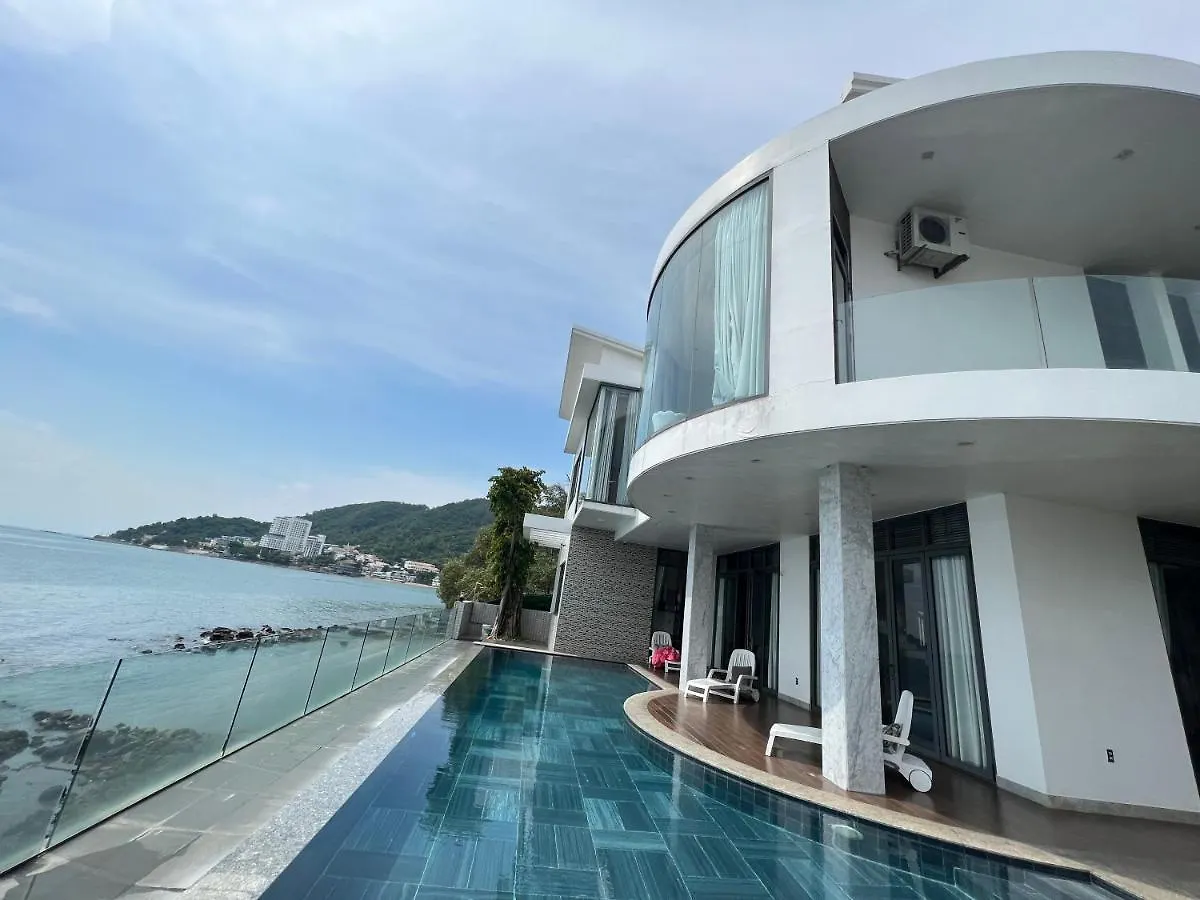 Nancy Tran Grand Strip Vung Tau Villa 7