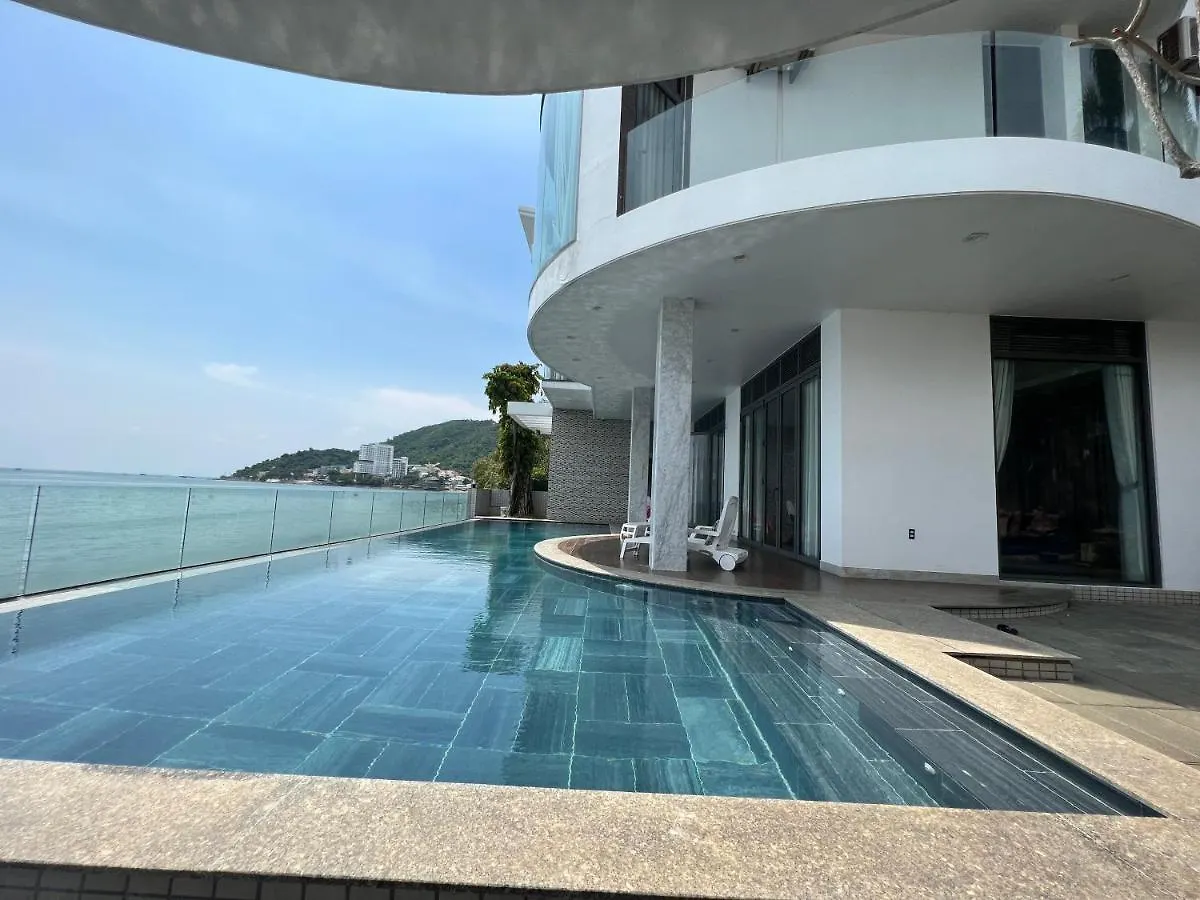 Nancy Tran Grand Strip Vung Tau Villa 7