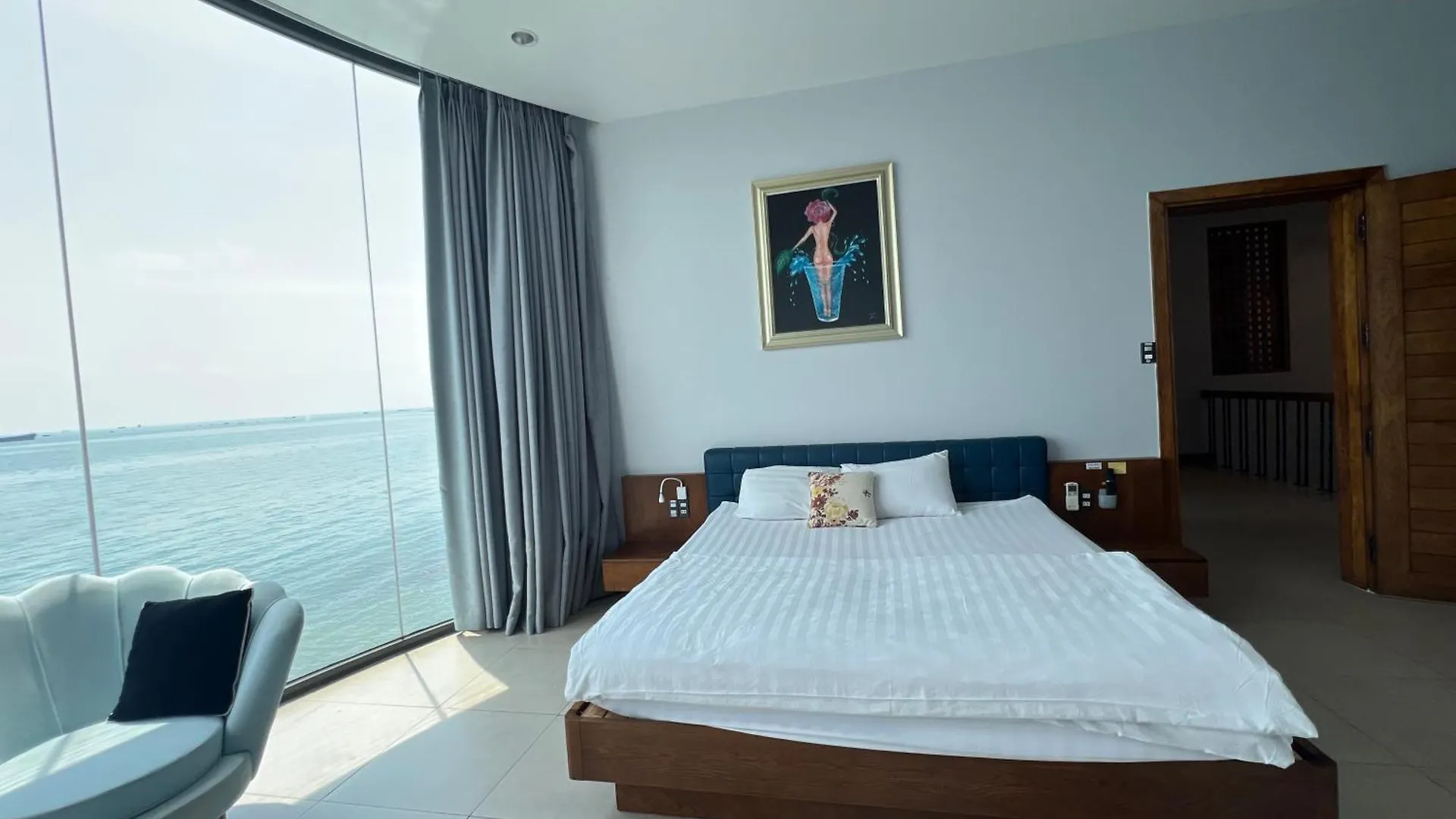 Nancy Tran Grand Strip Vung Tau Villa 7 Vietnam